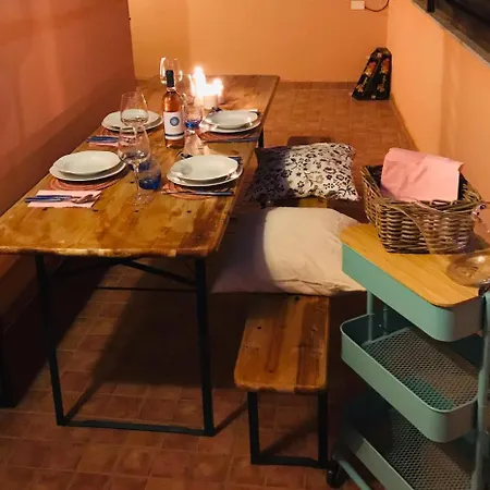 Grazioso Con Terrazzo In Posizione Centralissima A C135 Apartment