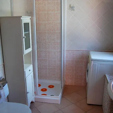 Apartment Grazioso Con Terrazzo In Posizione Centralissima A C135 SantʼAntìoco
